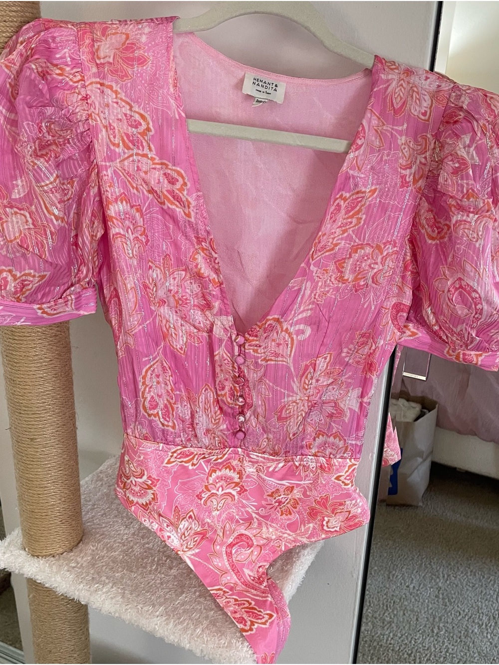 HEMANT & NANDITA Pink Printed V-Neck Puff Sleeve Top - Picture 2 of 4